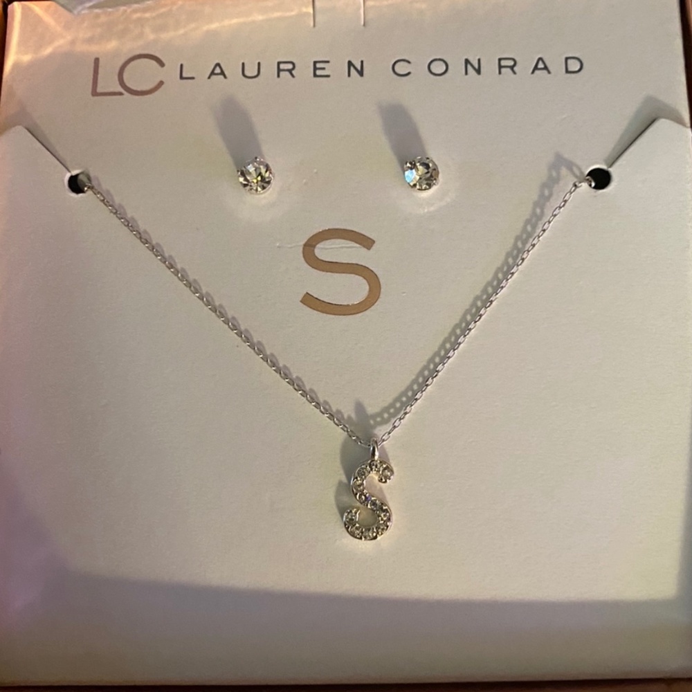 Lauren Conrad crystal necklace with stud earrings